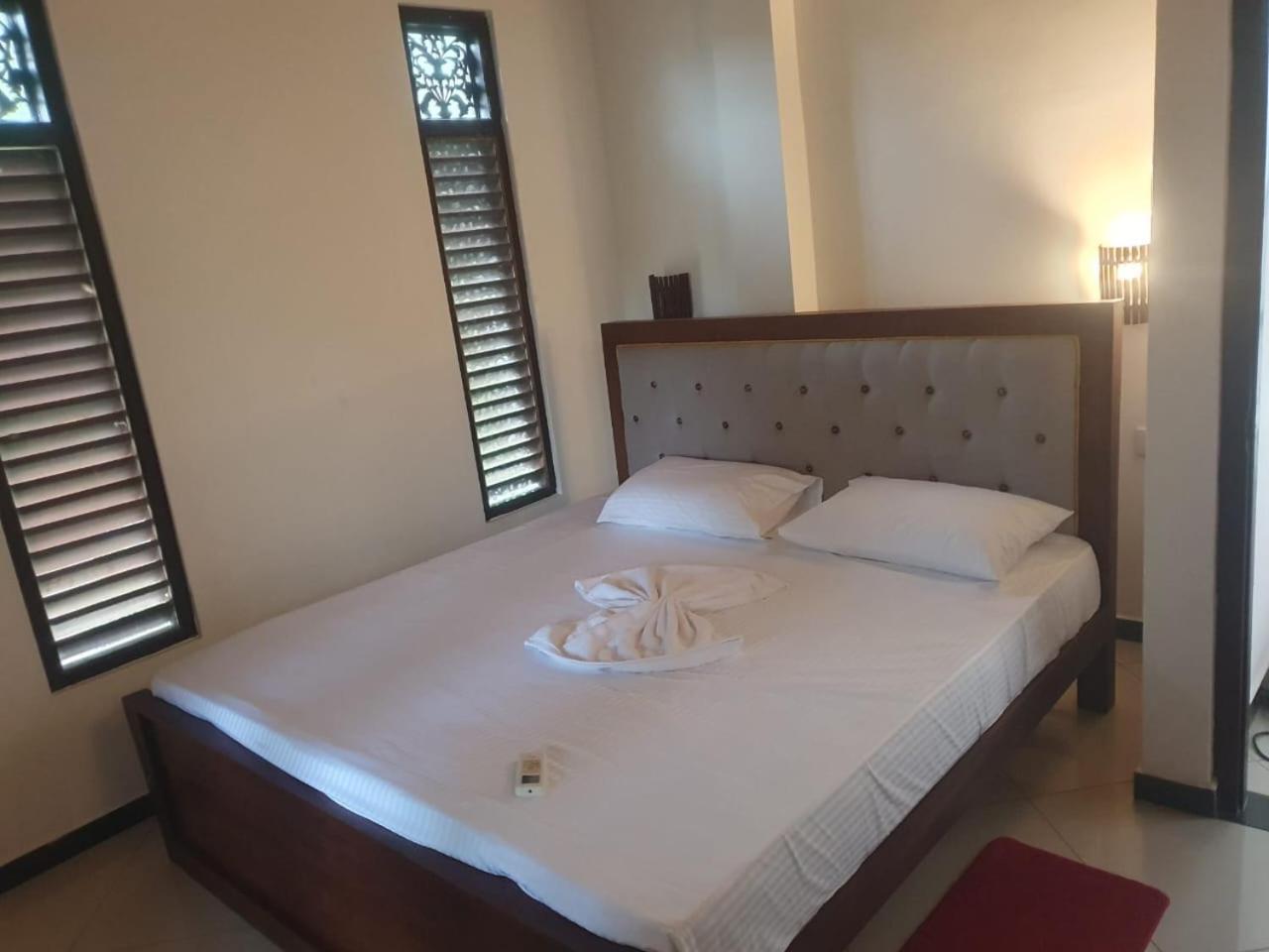 Ravi Place Unawatuna Exterior photo
